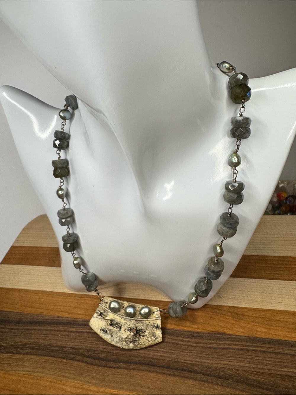 Tessoro Handcrafted Gray Labradorite & Pearl Statement Necklace